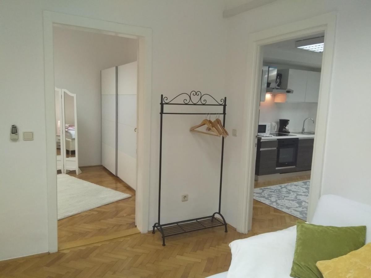 Apartma S.antonio *